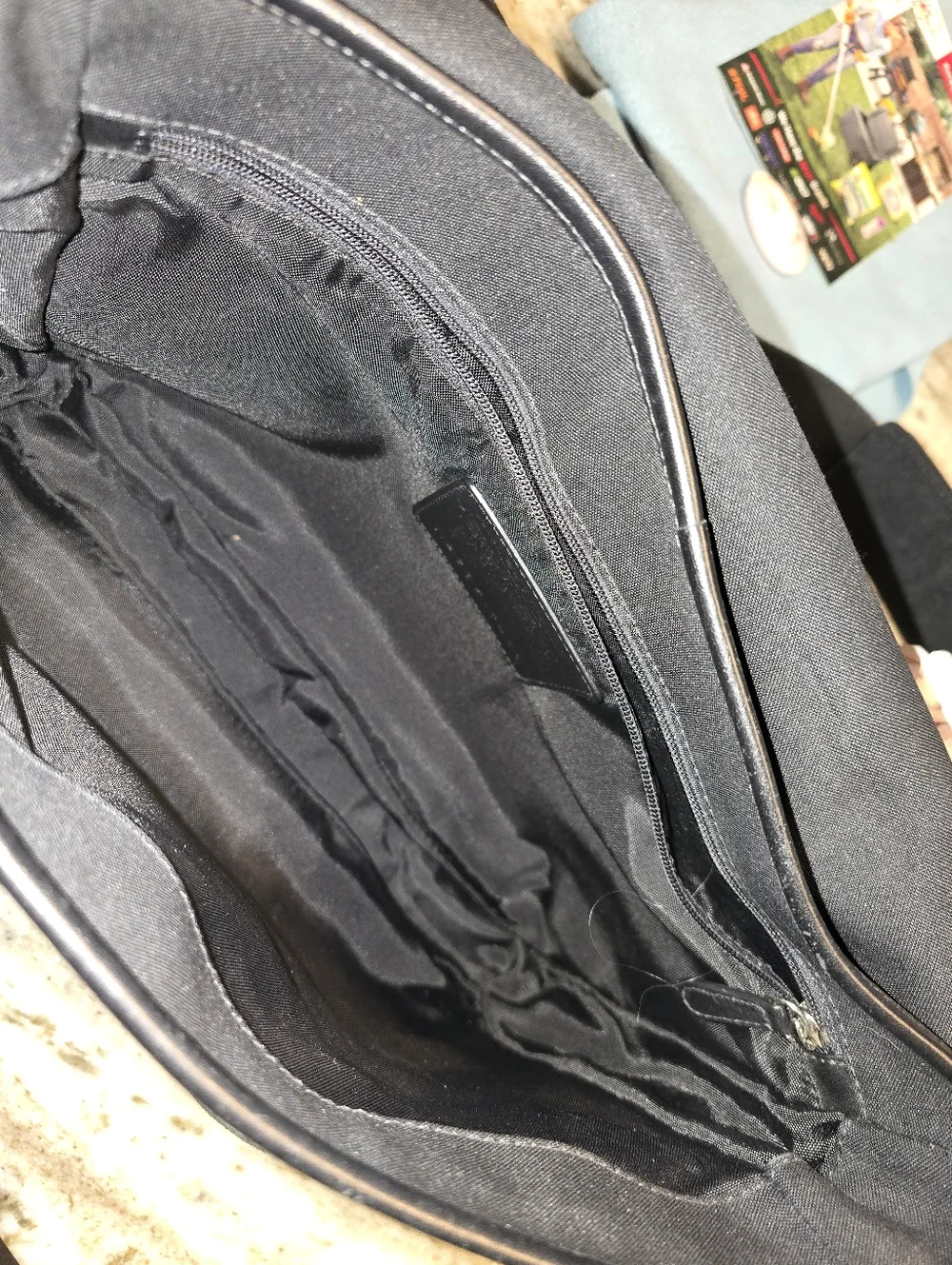 COACH Transatlantic Messenger Authentic Leather/Neoprene. - Picture 4 of 8